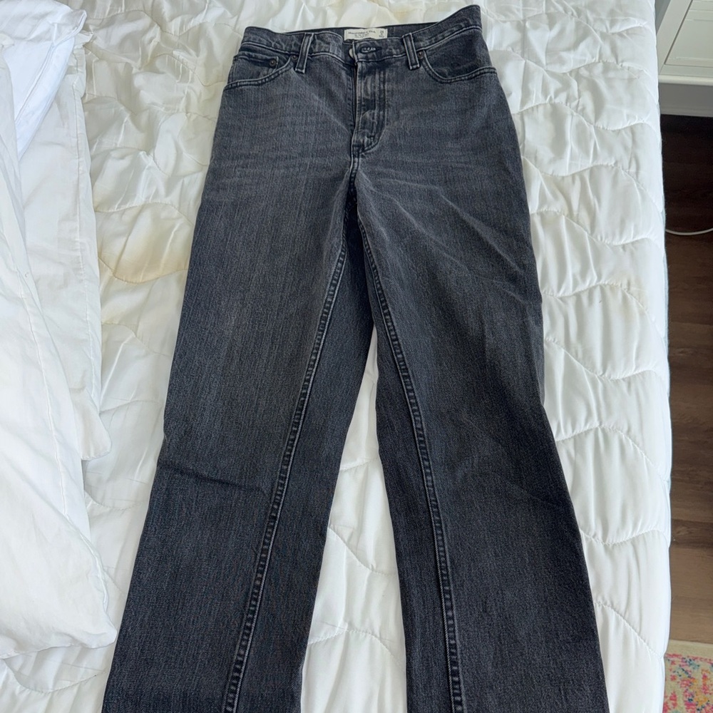 Abercrombie & Fitch Dark Gray Women's Straight Leg Jeans